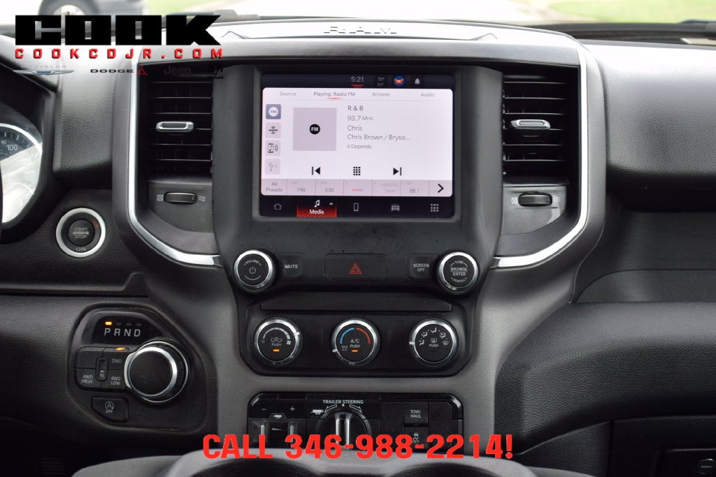 2024 RAM 1500 Big Horn Crew Cab 4x4 5'7' Box
