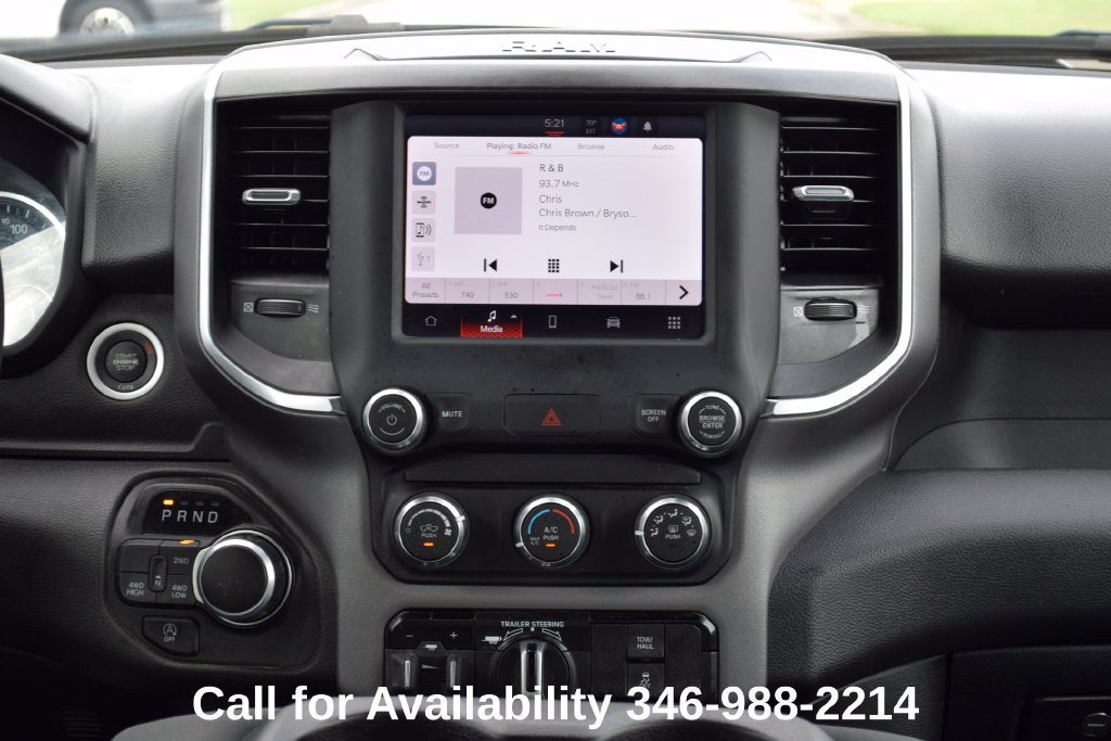 2024 RAM 1500 Big Horn Crew Cab 4x4 5'7' Box