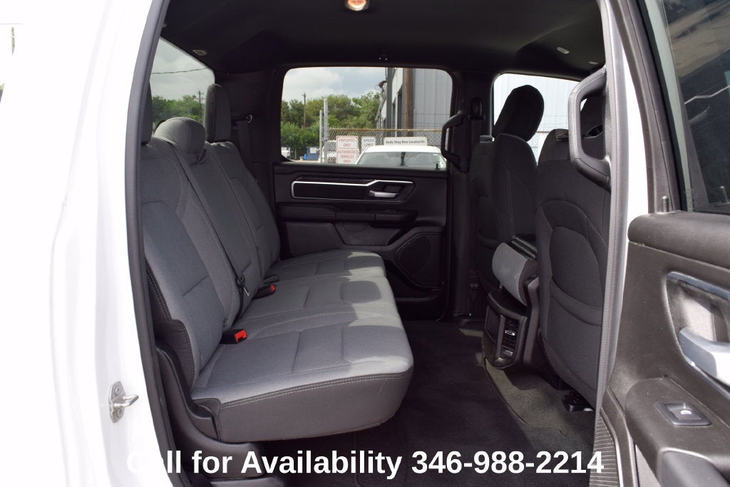 2024 RAM 1500 Big Horn Crew Cab 4x4 5'7' Box