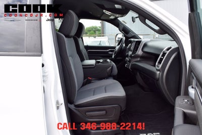 2024 RAM 1500 Big Horn Crew Cab 4x4 5'7' Box