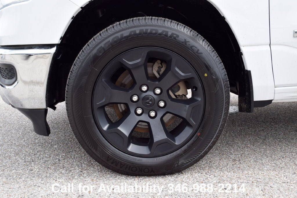 2024 RAM 1500 Big Horn Crew Cab 4x4 5'7' Box