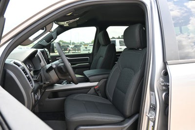 2026 RAM 1500 RAM 1500 LONE STAR CREW CAB 4X4 5'7' BOX