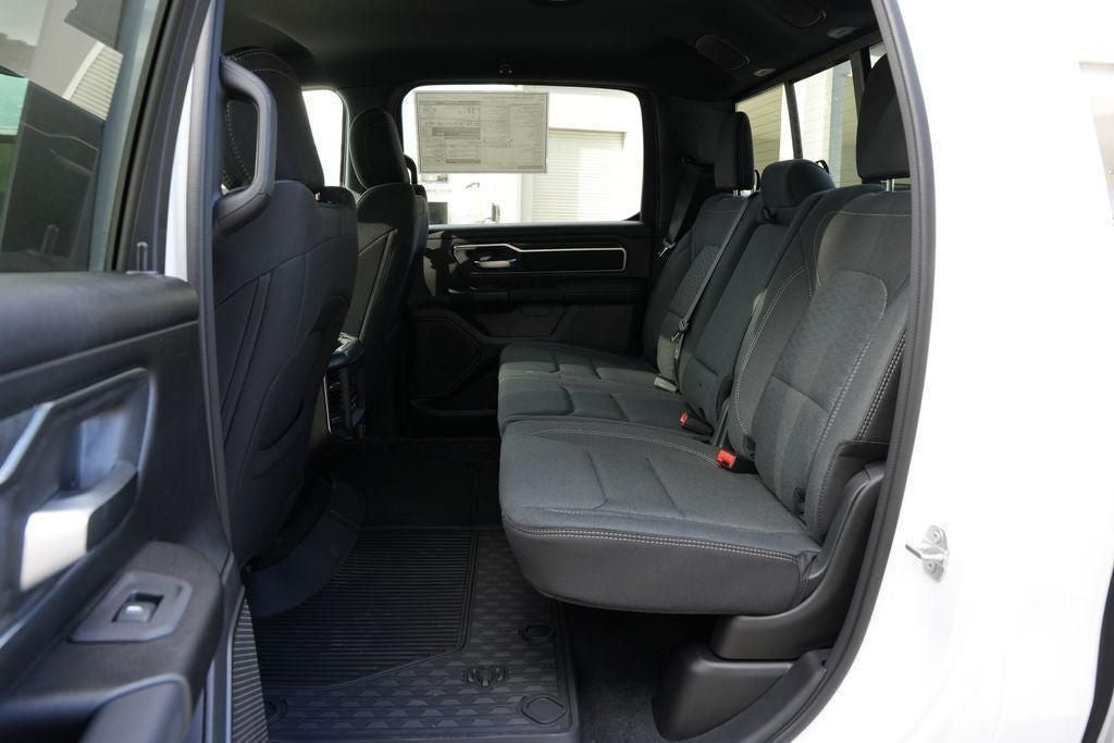 2026 RAM 1500 RAM 1500 LONE STAR CREW CAB 4X4 5'7' BOX
