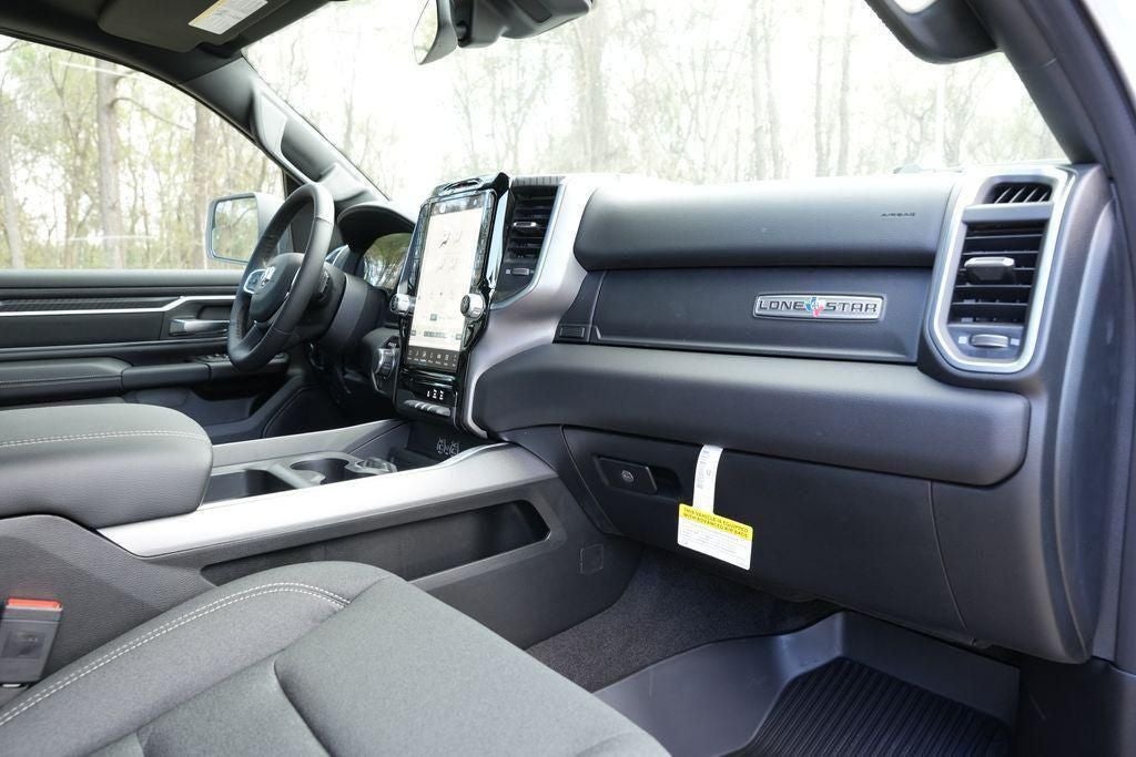 2026 RAM 1500 RAM 1500 LONE STAR CREW CAB 4X4 5'7' BOX