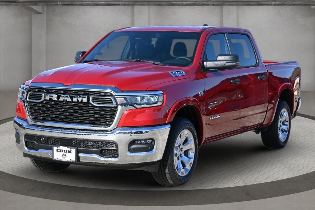 2026 RAM 1500 LONE STAR CREW CAB 4X4 5'7' BOX