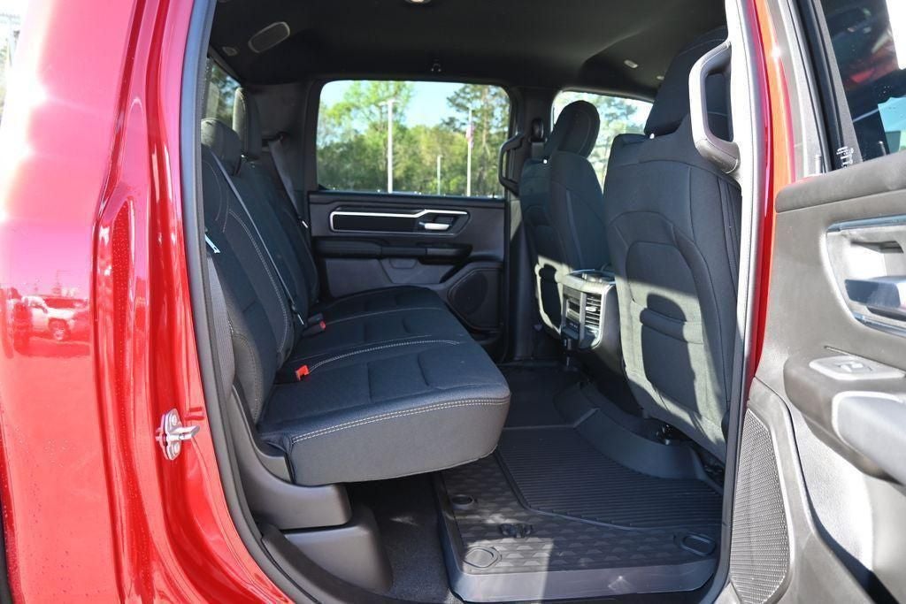 2026 RAM 1500 RAM 1500 LONE STAR CREW CAB 4X4 5'7' BOX