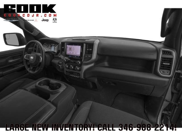 2027 RAM 1500 RAM 1500 EXPRESS CREW CAB 4X4 5'7' BOX