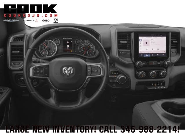 2027 RAM 1500 RAM 1500 EXPRESS CREW CAB 4X4 5'7' BOX