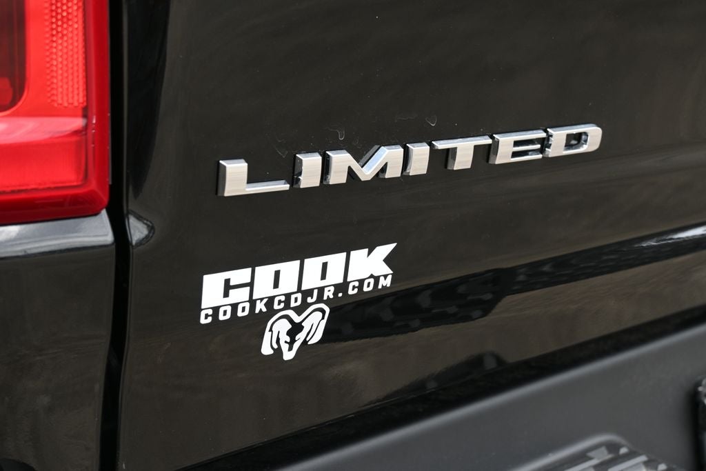 2026 RAM 1500 RAM 1500 LIMITED CREW CAB 4X4 5'7' BOX
