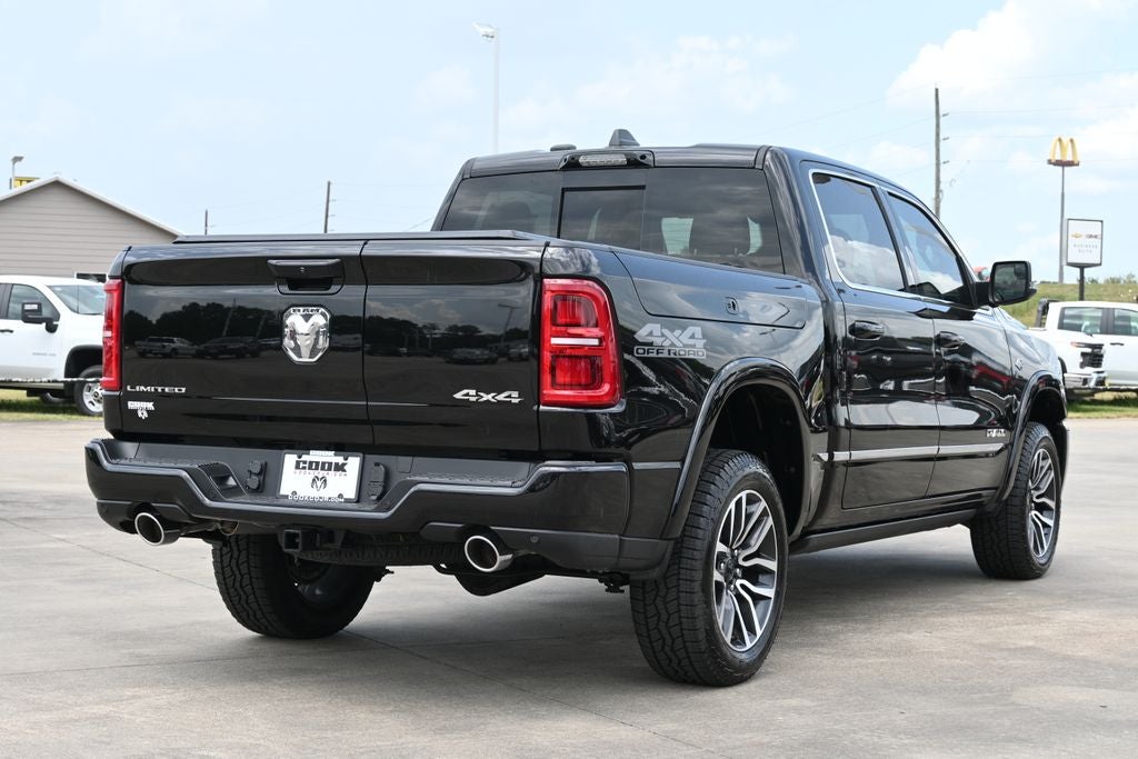 2026 RAM 1500 RAM 1500 LIMITED CREW CAB 4X4 5'7' BOX
