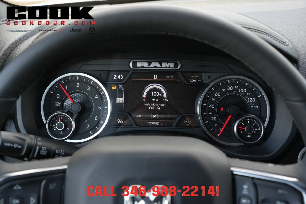 2026 RAM 1500 Laramie Crew Cab 4x4 5'7' Box