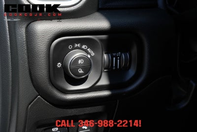 2026 RAM 1500 Laramie Crew Cab 4x4 5'7' Box