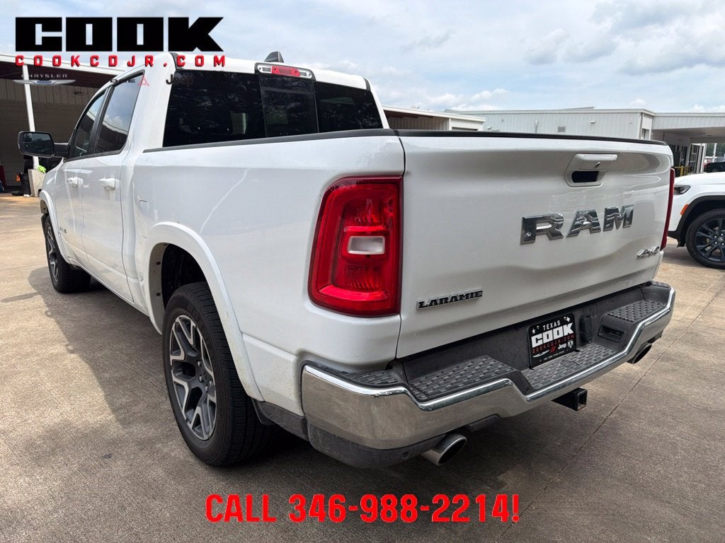 2026 RAM 1500 Laramie Crew Cab 4x4 5'7' Box