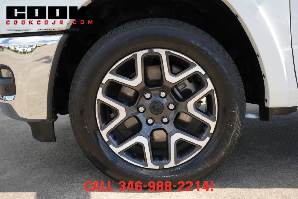 2026 RAM 1500 Laramie Crew Cab 4x4 5'7' Box
