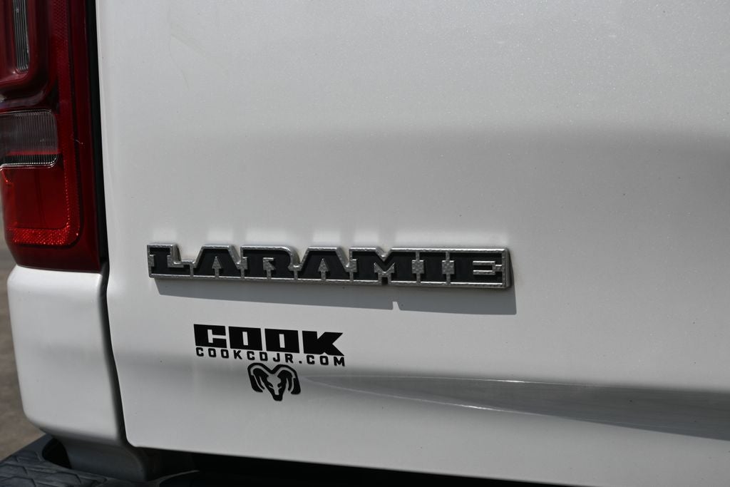 2023 RAM 1500 Laramie Crew Cab 4x4 5'7' Box