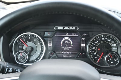 2023 RAM 1500 Laramie Crew Cab 4x4 5'7' Box