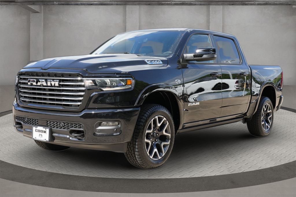 2026 RAM 1500 LARAMIE CREW CAB 4X4 5'7' BOX