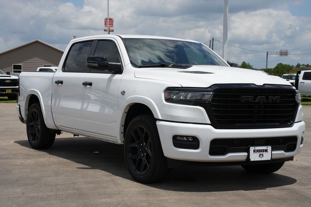 2026 RAM 1500 Laramie Crew Cab 4x4 5'7' Box