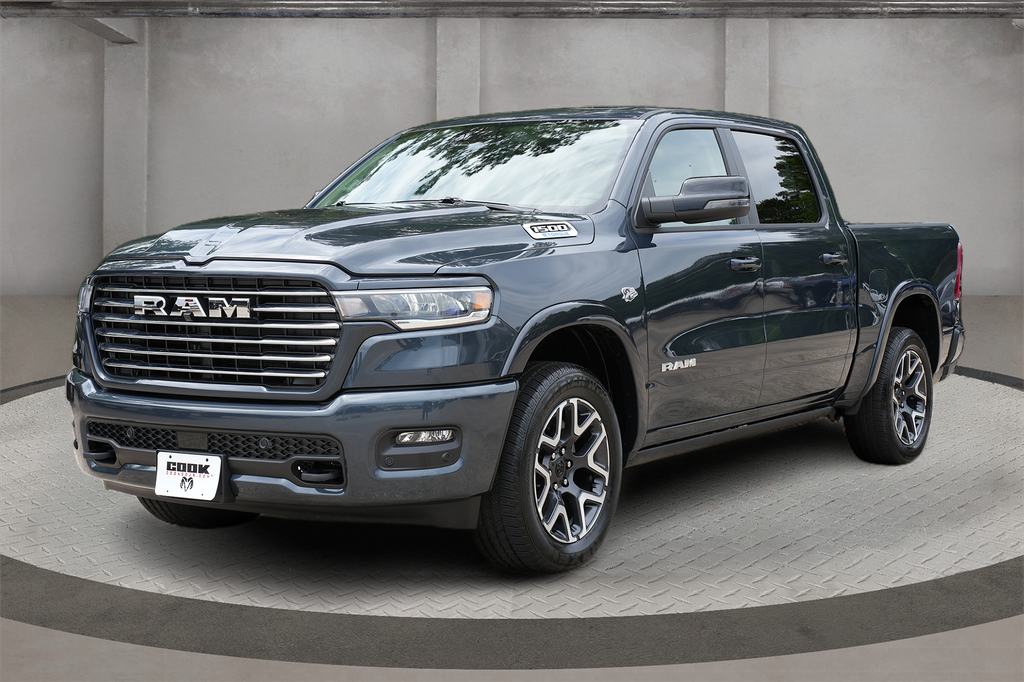 2026 RAM 1500 LARAMIE CREW CAB 4X4 5'7' BOX