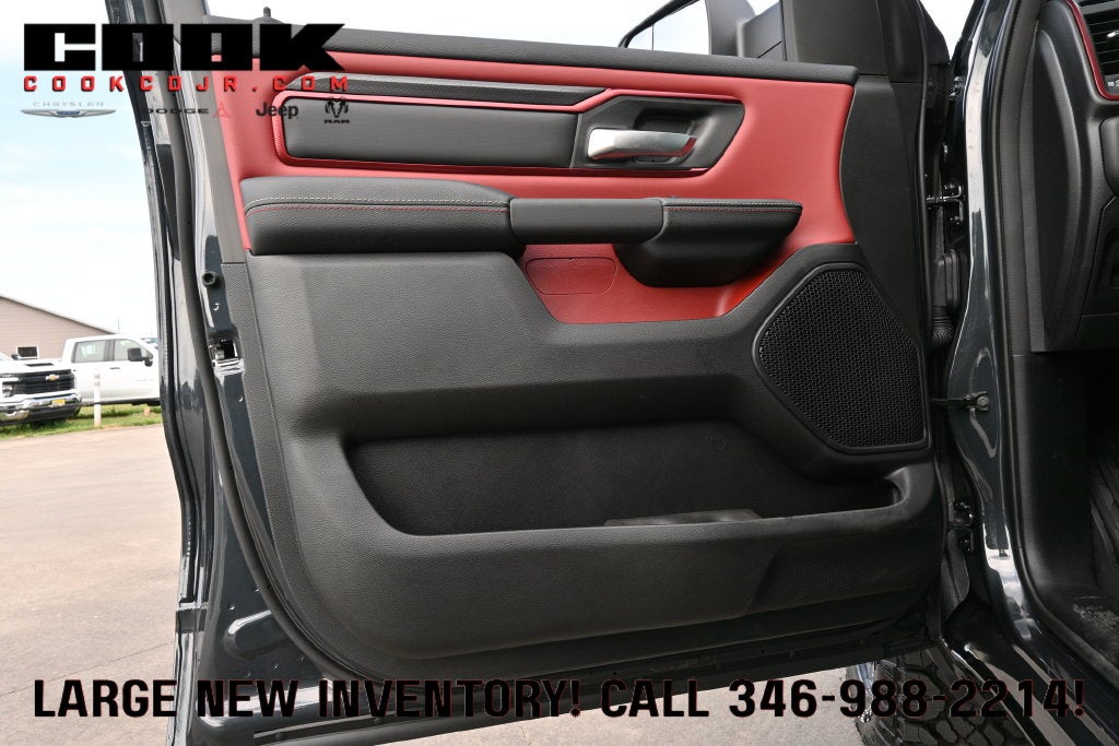 2027 RAM 1500 RAM 1500 REBEL CREW CAB 4X4 5'7' BOX