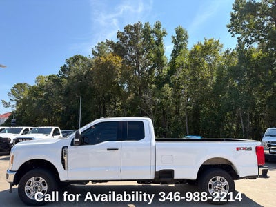 2025 Ford Super Duty F-250 Pickup XLT
