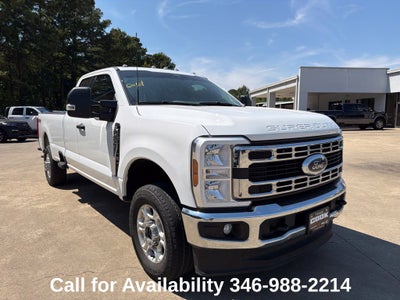 2025 Ford Super Duty F-250 Pickup XLT
