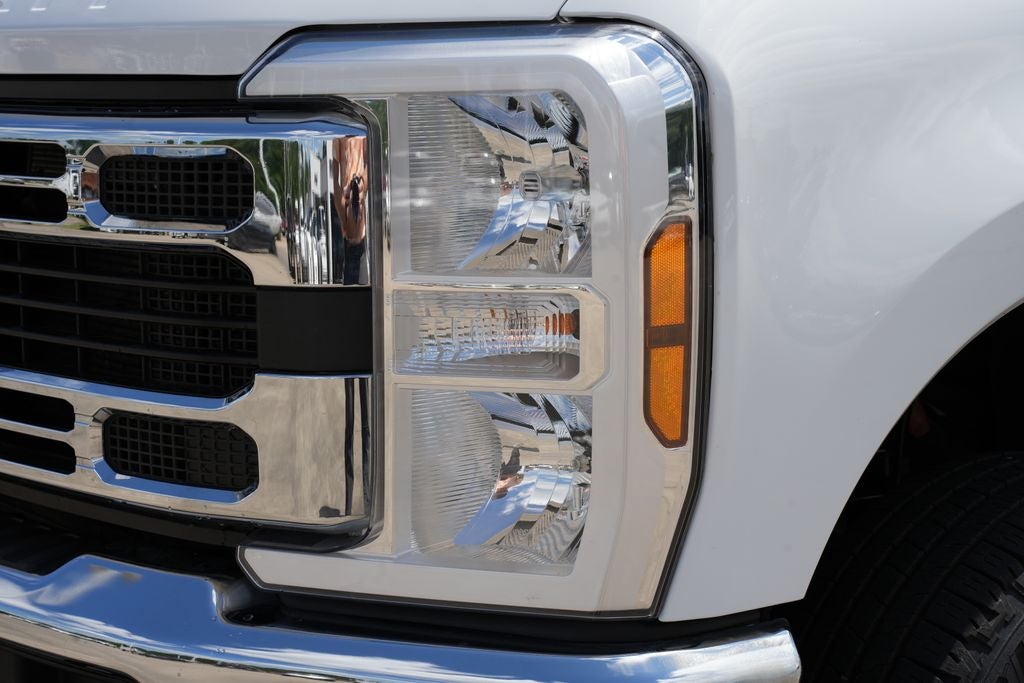 2025 Ford F-350 XLT