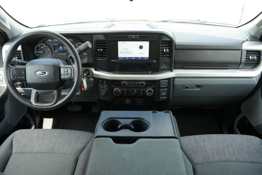 2025 Ford F-350 XLT