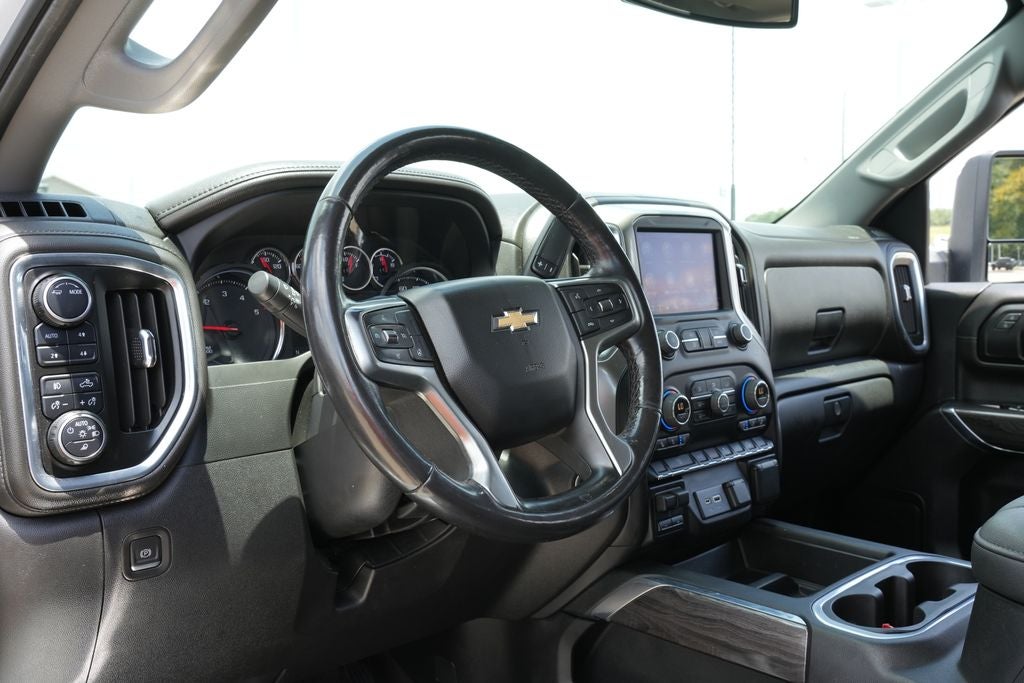 2022 Chevrolet Silverado 2500HD 4WD Crew Cab Standard Bed LTZ
