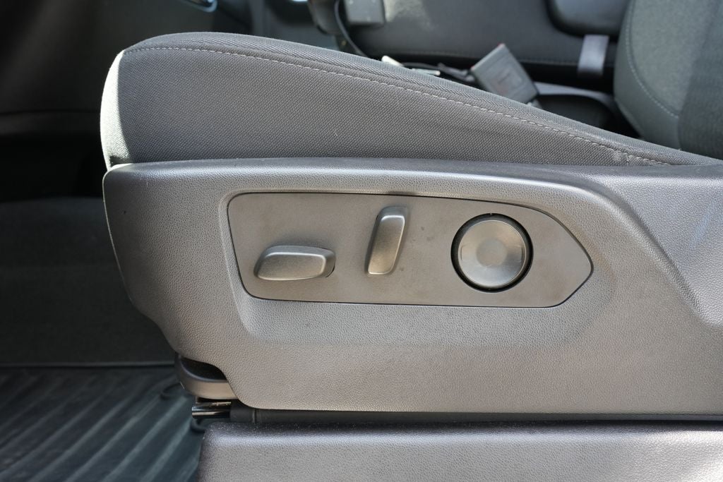 2025 Chevrolet Silverado 1500 2WD Crew Cab Short Bed LT