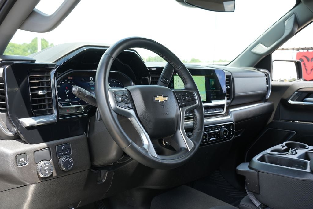 2025 Chevrolet Silverado 1500 2WD Crew Cab Short Bed LT
