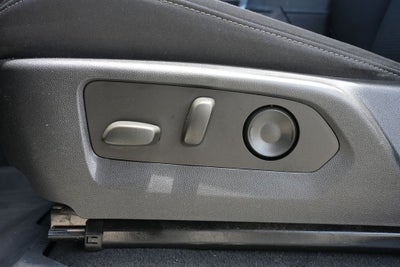 2024 Chevrolet Colorado 2WD LT