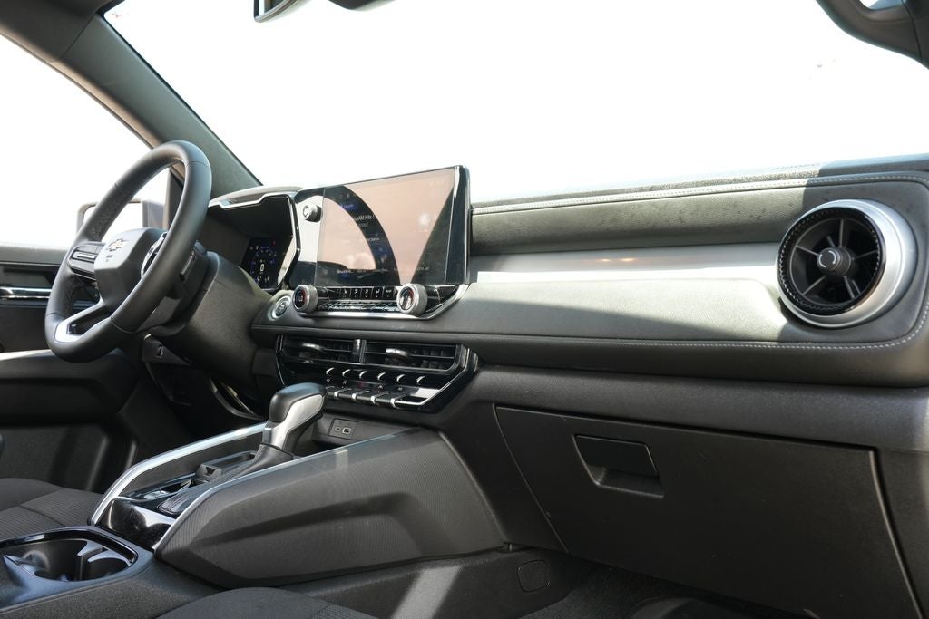 2024 Chevrolet Colorado 2WD LT