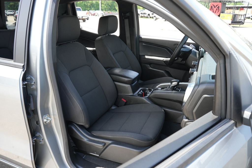 2024 Chevrolet Colorado 2WD LT