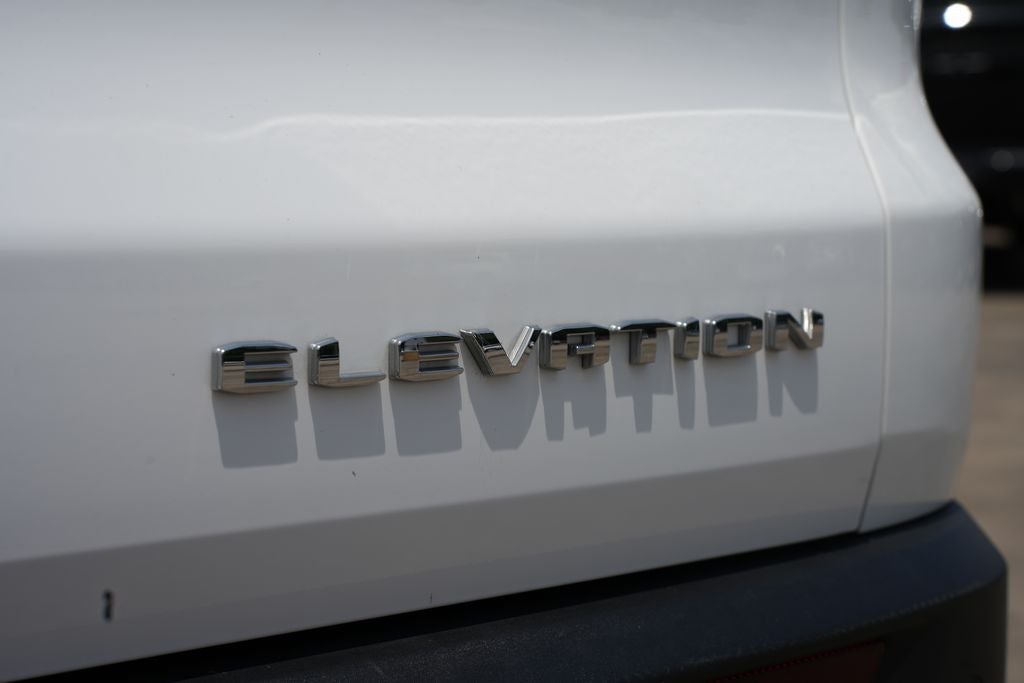 2026 GMC Acadia Elevation FWD