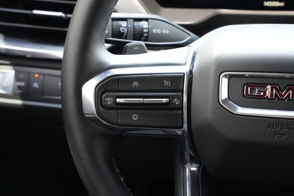 2026 GMC Acadia Elevation FWD