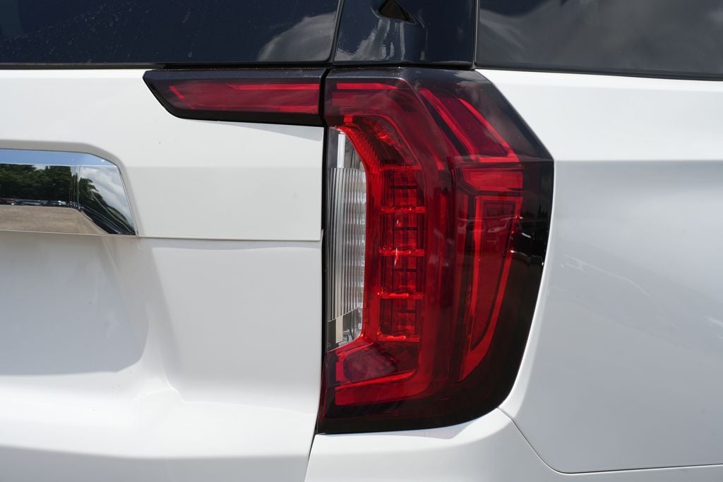 2024 GMC Yukon 2WD SLT