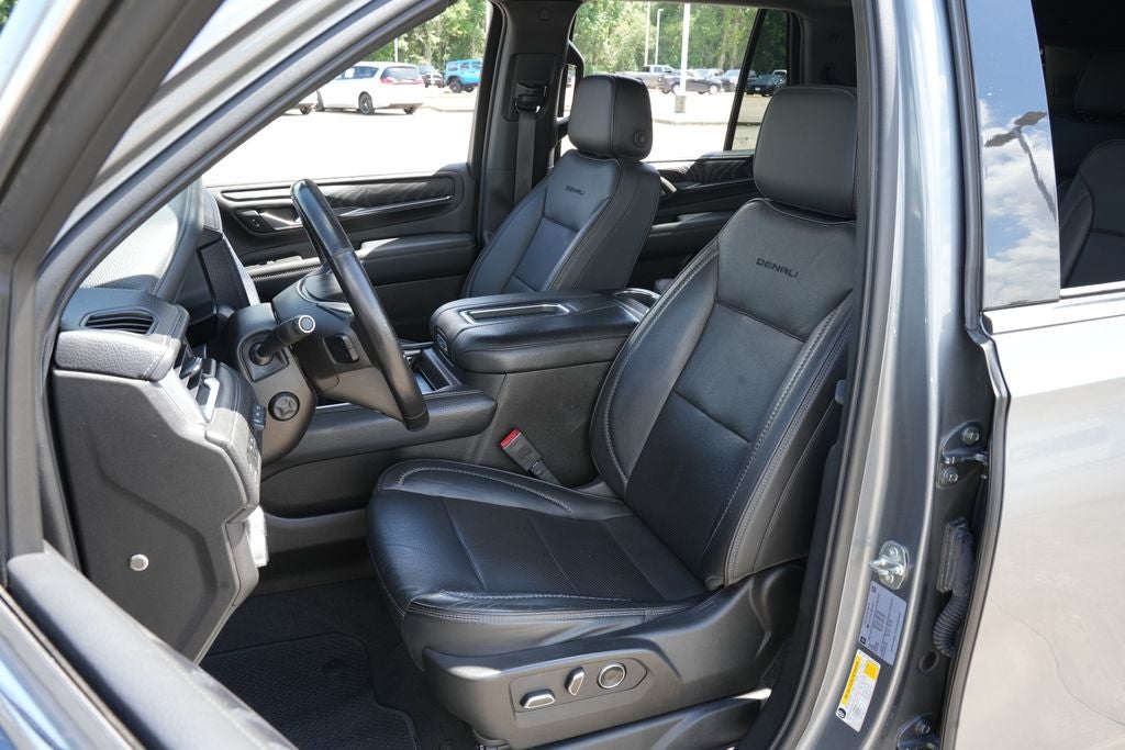 2021 GMC Yukon 4WD Denali