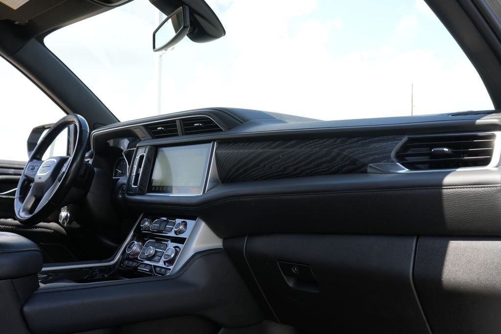 2021 GMC Yukon 4WD Denali