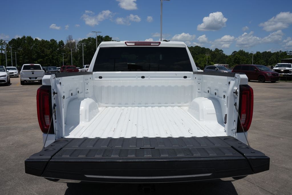 2026 GMC Sierra 1500 Crew Cab, Short Bed, SLT, 4WD