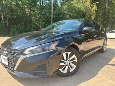 2025 Nissan Altima S FWD