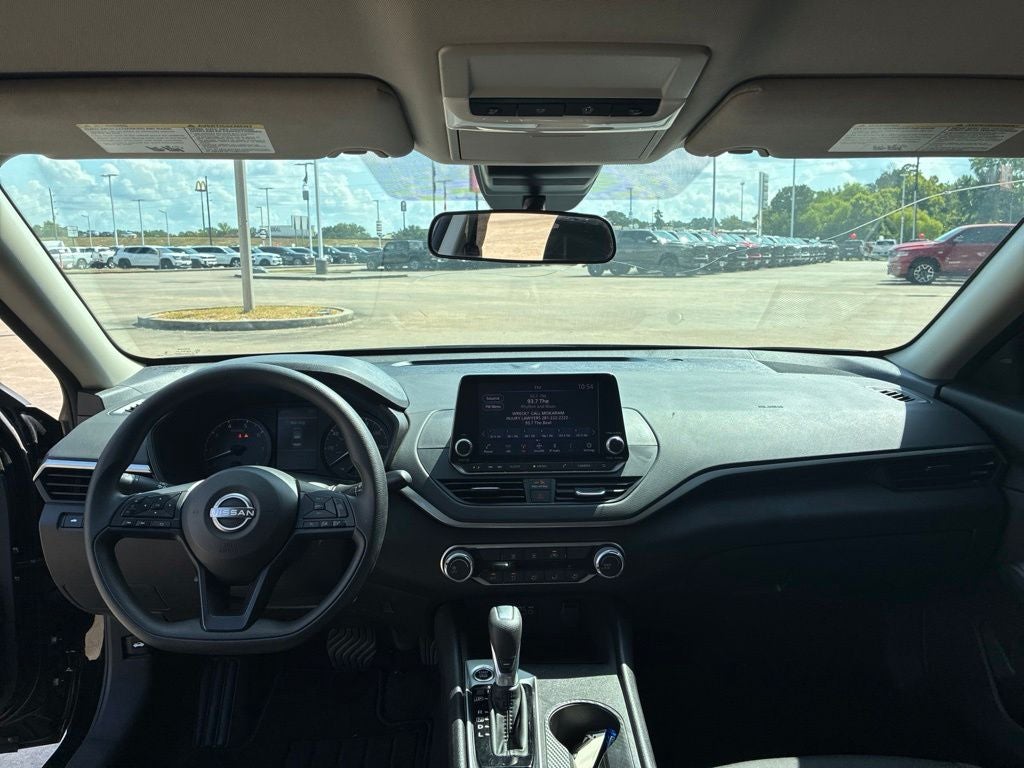 2025 Nissan Altima S FWD