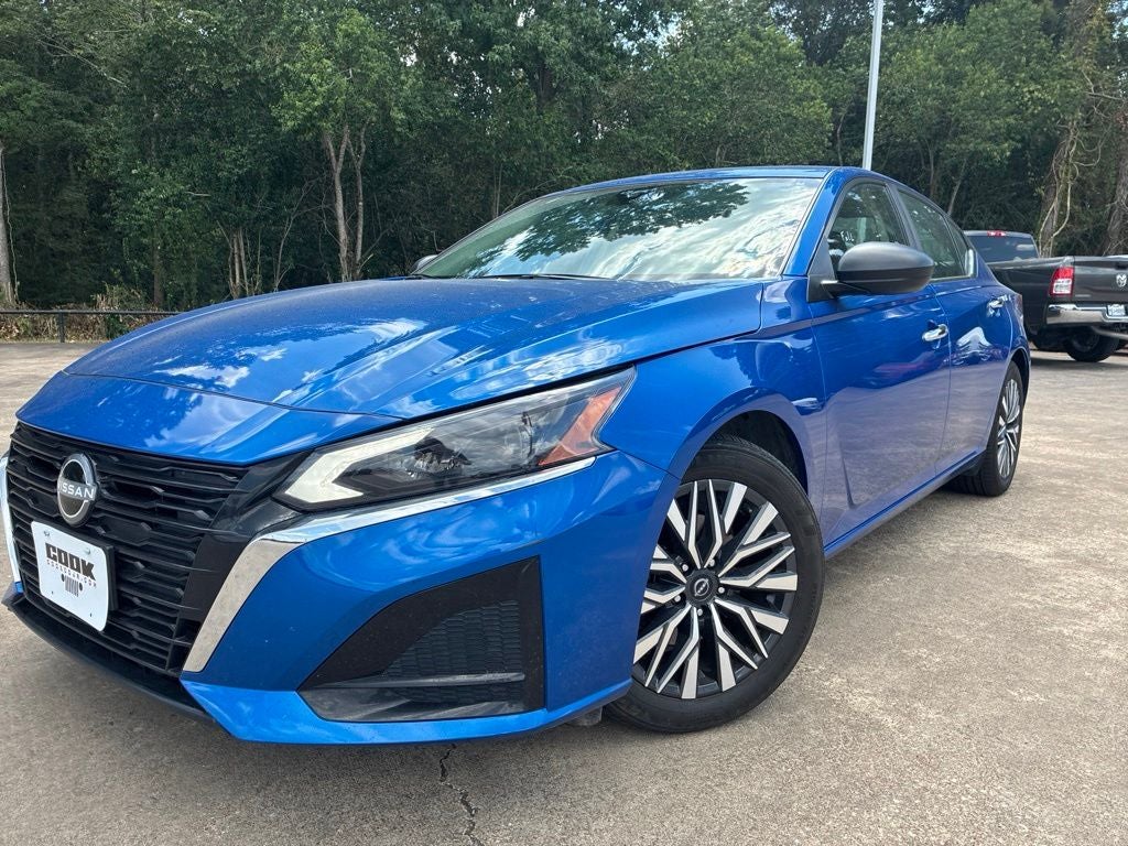 2025 Nissan Altima SV FWD