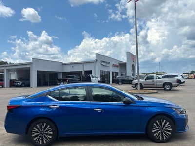 2025 Nissan Altima SV FWD