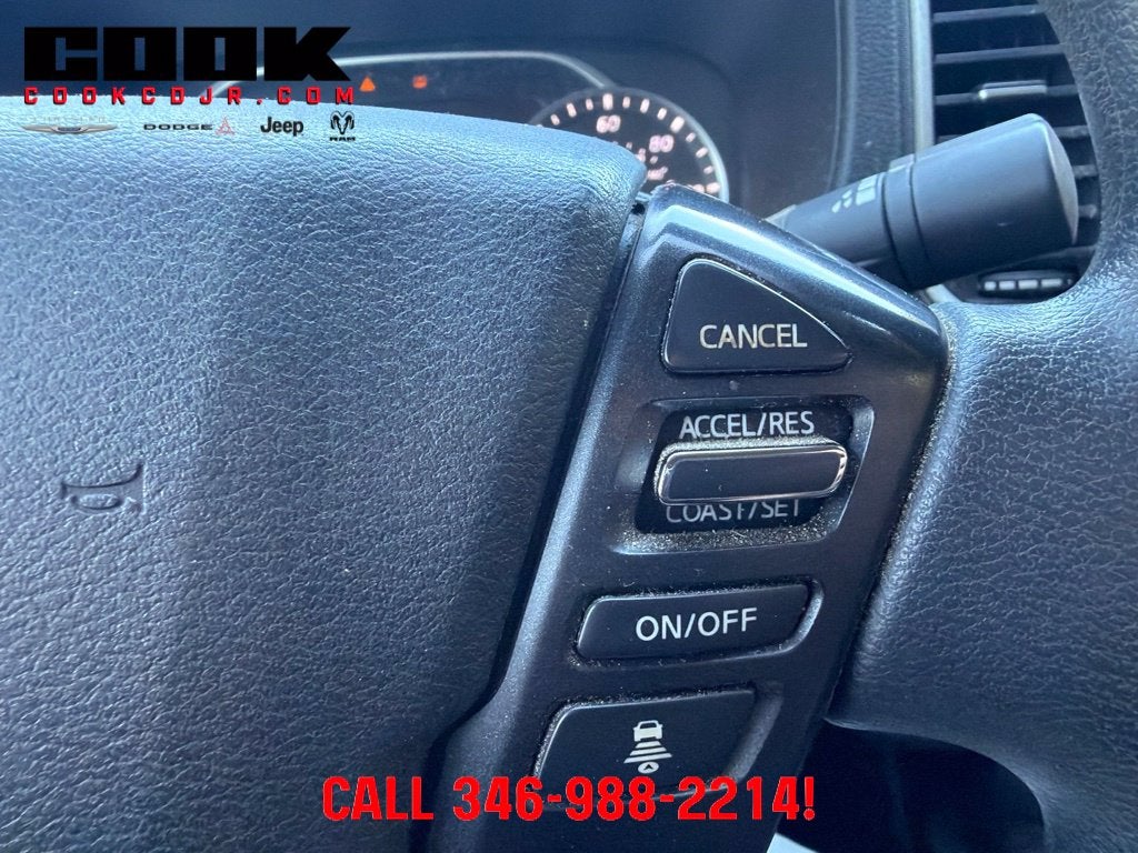 2022 Nissan Frontier Crew Cab SV 4x2