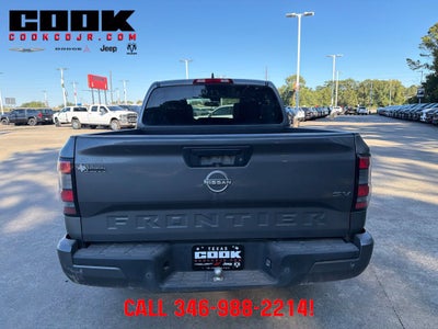 2022 Nissan Frontier Crew Cab SV 4x2