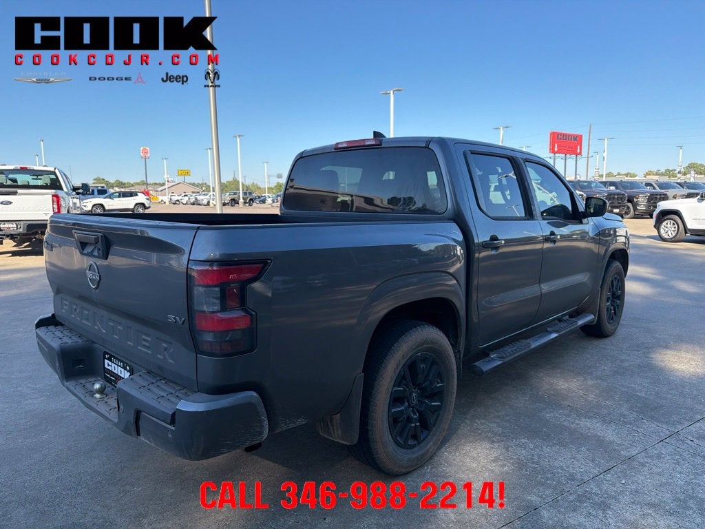 2022 Nissan Frontier Crew Cab SV 4x2