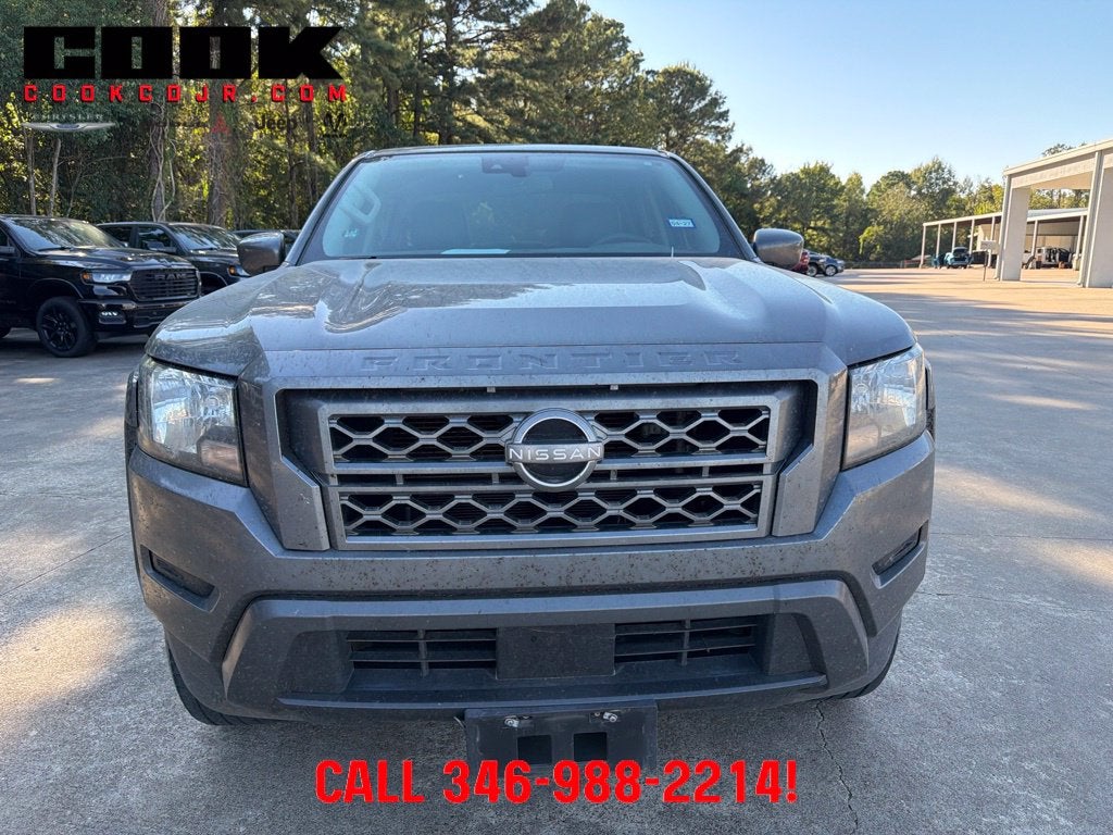 2022 Nissan Frontier Crew Cab SV 4x2