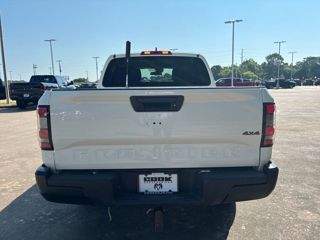 2022 Nissan Frontier Crew Cab S 4x4