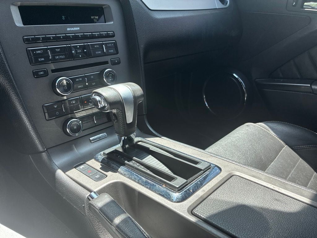 2011 Ford Mustang V6 Premium